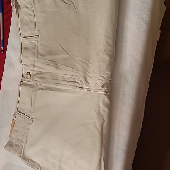 NWT  size 42 Timberland shorts - Picture 3 of 5